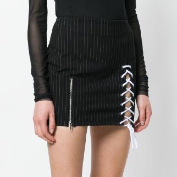 Danielle Guizio pinstripe skirt sz M fits like S - Picture 1 of 4